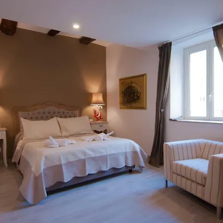 Konukevi Relais Bijoux Napoli